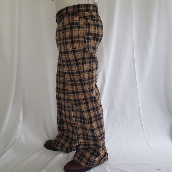 60s/70s Levi's Brown and Blue Plaid Pleated Flare Pants - Picture 3 of 6